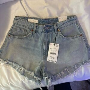 ZARA jean shorts NWT size 8/6